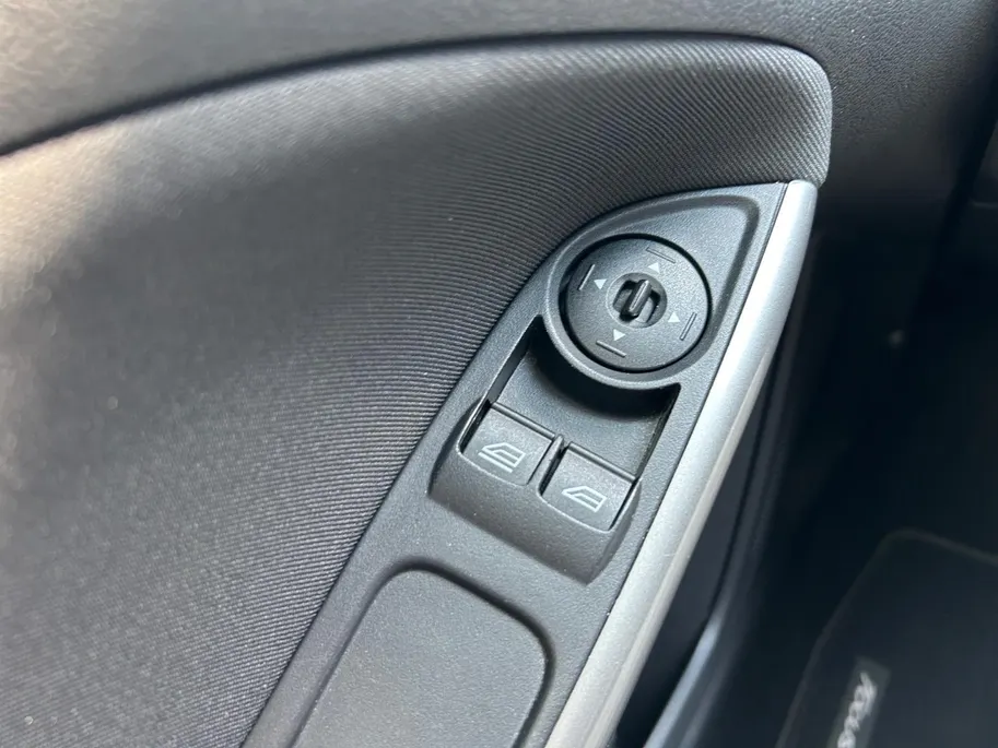Ford Focus Wagon 1.0 EcoBoost Edition | Cruise Control | Lederen Bekleding | Telefoon Voorbereiding | Parkeersensoren |
