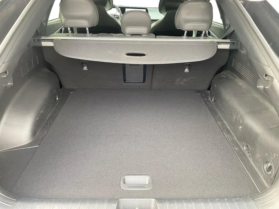 Kia EV6 Air 58 kWh | Climate control | Navigatie | Parkeercamera | LM-velgen 19 inch | Adaptive cruise control | Line-assist | Dodehoek detectie |