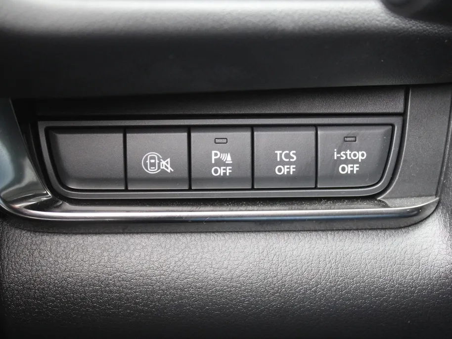 Mazda CX-30 2.0 e-SkyActiv-G M Hybrid Homura | Trekhaak | Camera | Stoelverwarming | HUD | 18" LM | Dodehoek detectie | Elek. achterklep | Cruise adapt. | LED |
