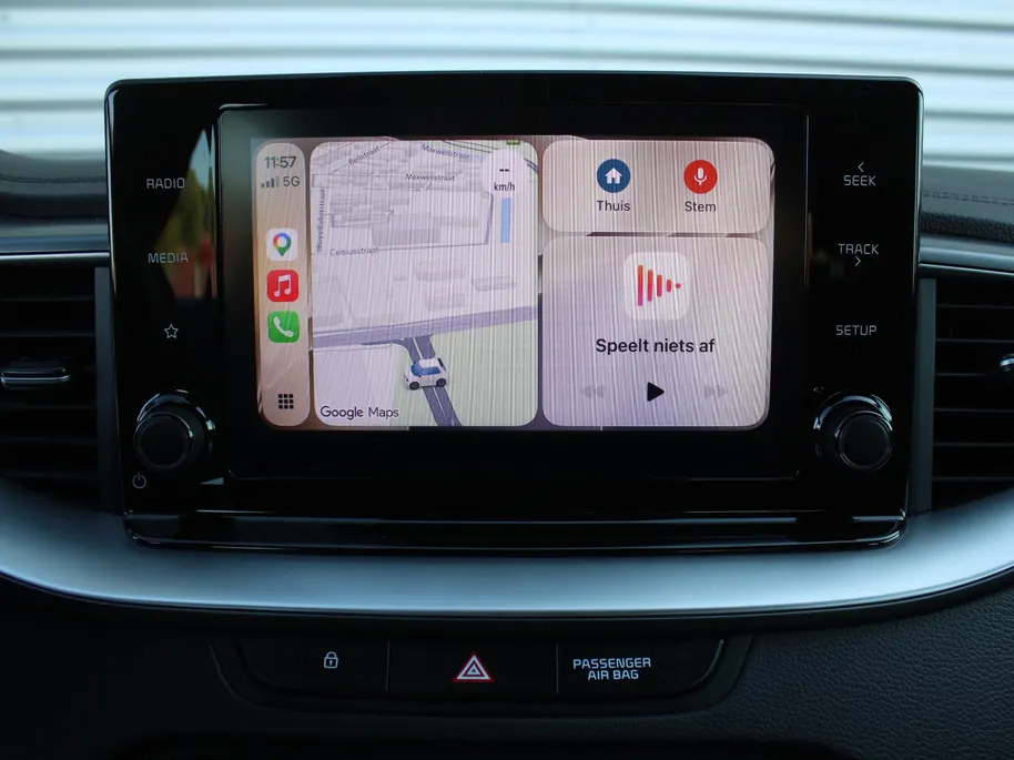 Kia XCeed 1.5 T-GDI MHEV DynamicLine | Android Auto/Apple Carplay | Stoel-/stuurverwarming | 16' LM | Camera | Zeer weinig km |