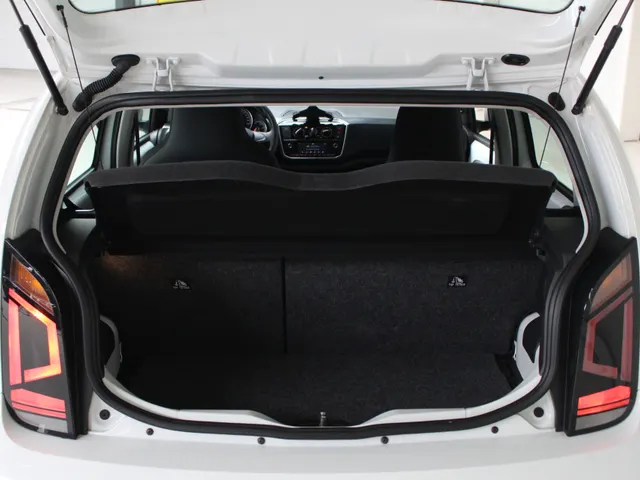 Volkswagen up! 1.0 5-drs | Airco | Radio | All Season banden