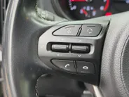 Kia Picanto 1.0 MPi DynamicLine DEALER ONDERHOUDEN | NAVIGATIE | ACHTERUITRIJCAMERA | RESTERENDE FABRIEKSGARANTIE TM 20230