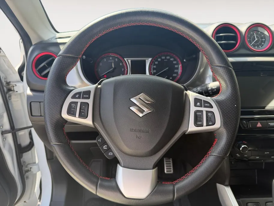Suzuki Vitara 1.4 S Allgrip | Stoelverwarming | Dodehoeksensoren | Hoge Zit | Camera | Adaptive Cruise Control |