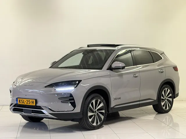 BYD SEAL U