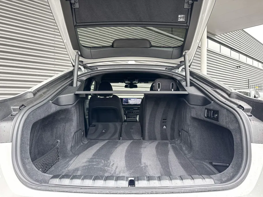 BMW i4 M60 84 kWh