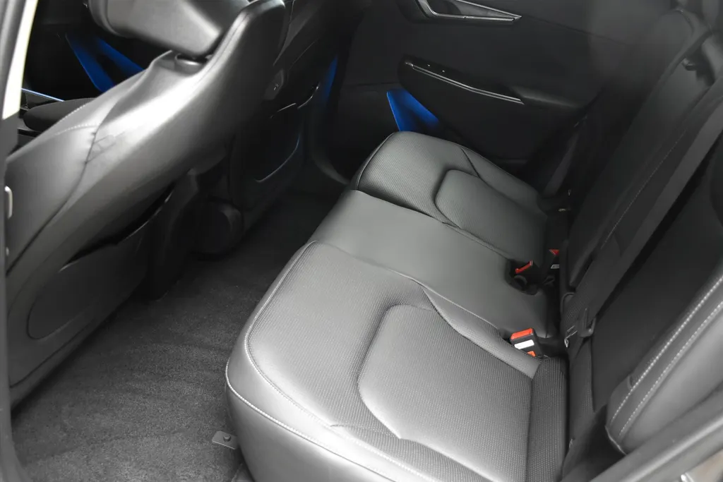 Kia EV6 63kWh 170pk RWD Plus NIEUW - SNEL LEVERBAAR