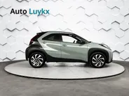 Toyota Aygo X 1.0 VVT-i S-CVT Pulse Plus Automaat | Keyless Entry | Parkeersensoren voor + achter | 17'' L.M. Velgen