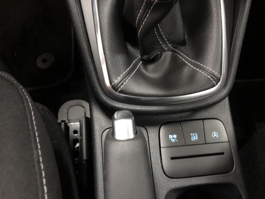 Ford Fiesta 1.0 EcoBoost Hybrid Titanium