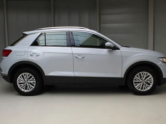 Volkswagen T-Roc 1.0 TSI Style | Airco | Navigatie | Trekhaak | PDC