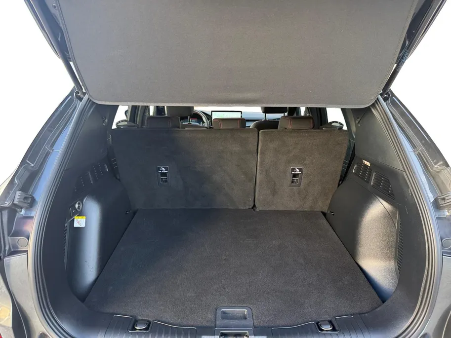 Ford Kuga 2.5 PHEV ST-Line | NL Auto | Panoramadak | Elektrische Trekhaak | Winter Pack | Apple Carplay & Android Auto |
