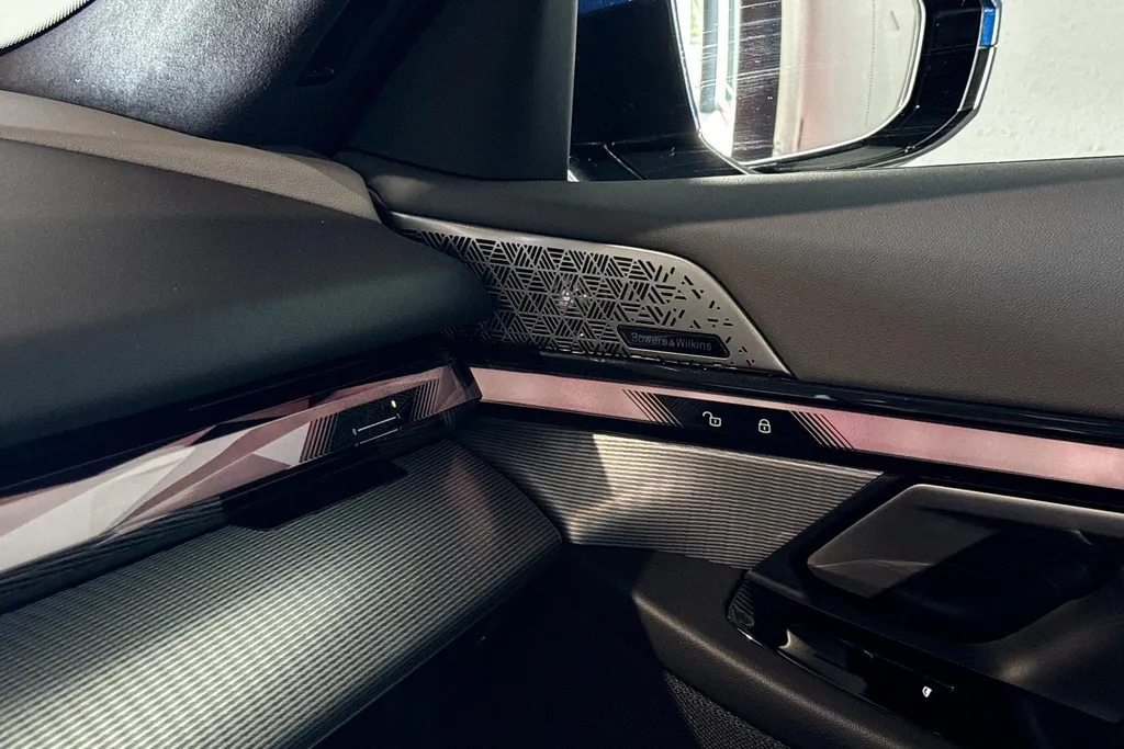 BMW i5 Touring xDrive40