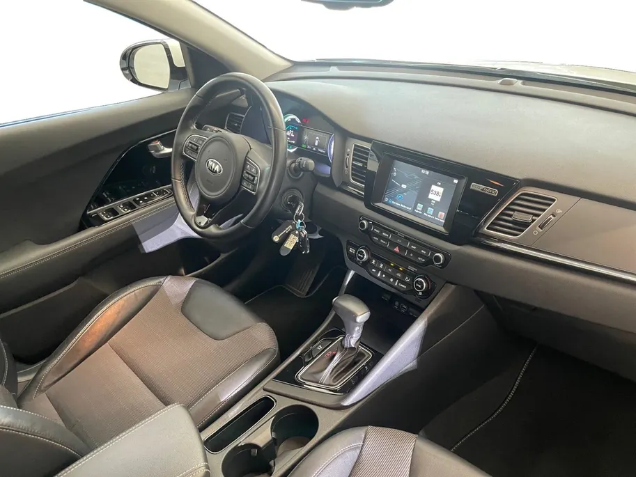 Kia Niro 1.6 GDi Hybrid DynamicLine | Climate Control | Cruise Control | Camera | Navigatie | Bluetooth |