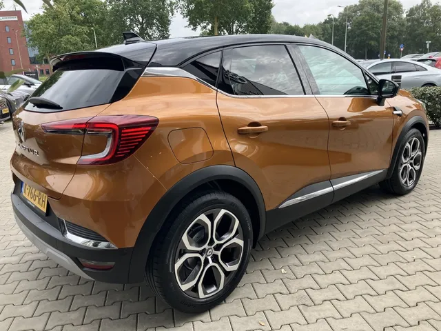 Renault Captur 1.3 TCe Intens | BOSE | 360 Camera | Automaat