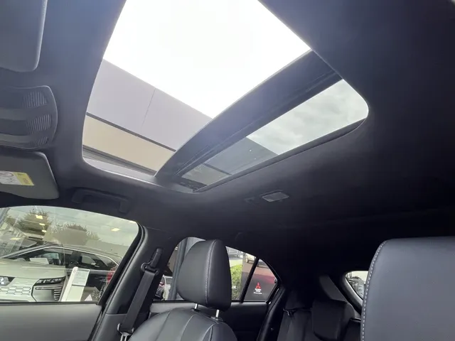 Mitsubishi Eclipse Cross 2.4 PHEV Instyle | Panoramadak