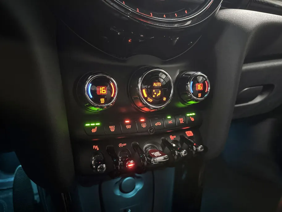 MINI Cooper 5-deurs 