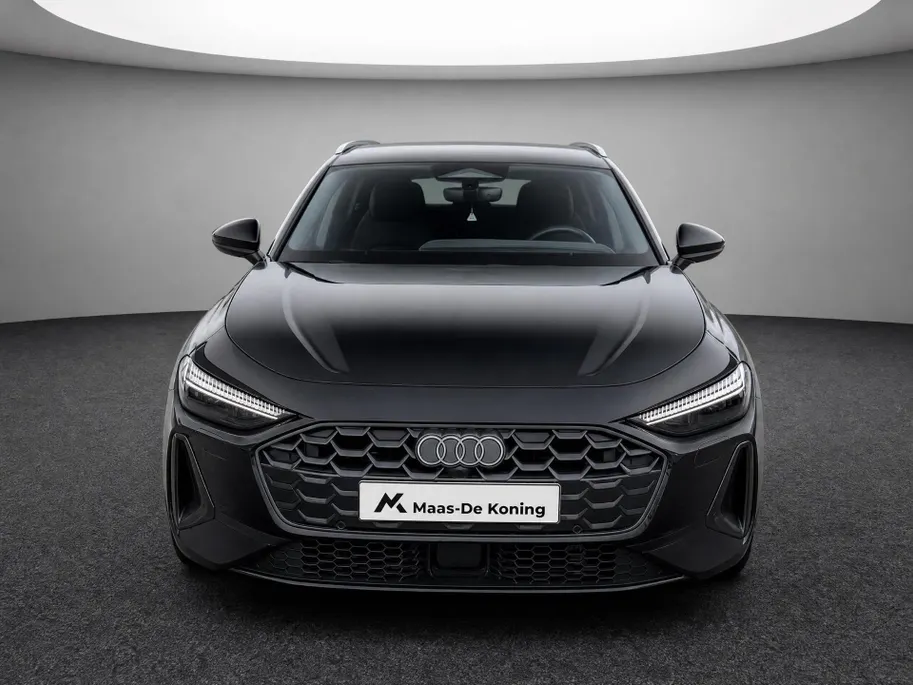 Audi A5 Avant 2.0 299pk S-tronic e-hybrid Quattro Advanced · Camera · Wegklapbare Trekhaak · Stoelverwarming · Apple/Android Car Play · 18'' Inch · Garantie t/m 18-11-2029 of 100.000km