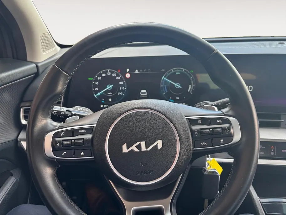 Kia Sportage 1.6 T-GDi Hybrid DynamicLine | Trekhaak | Navigatie | Camera | Adaptieve cruise control | Parkeersensoren voor en achter | Apple Carplay / Android Auto |