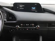 Mazda 3 2.0 e-SkyActiv-G M Hybrid 122PK 6MT Comfort | BTW Auto | Navi | Leder | Keyless | Camera | Elek. Stoelvers. |