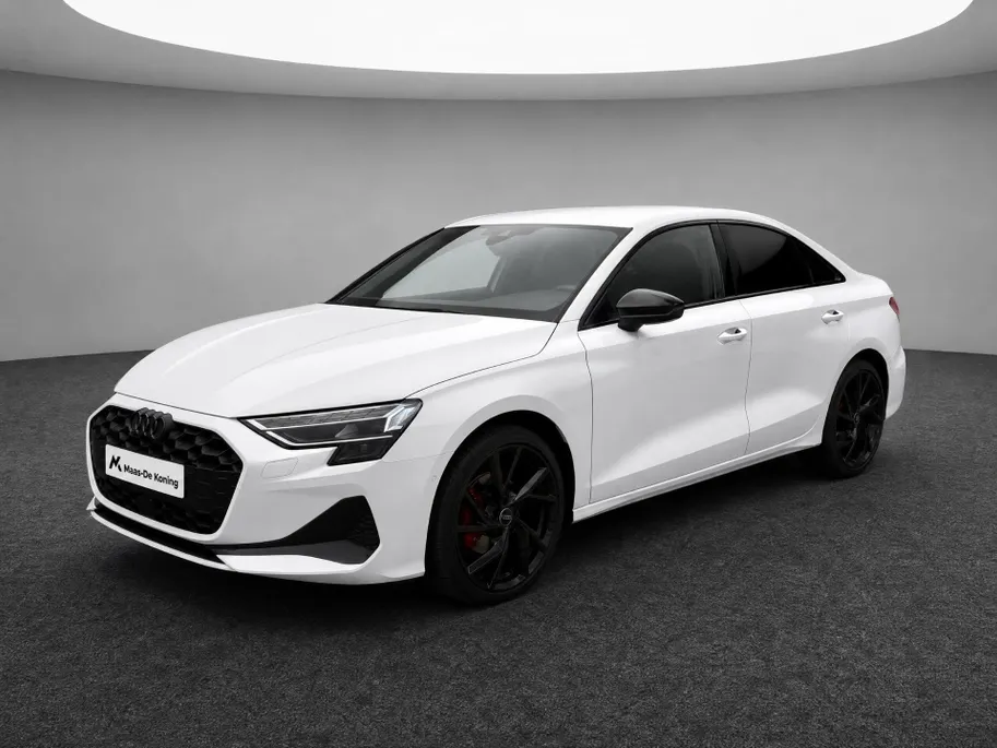 Audi A3 Limousine Advanced edition 30 TFSI 116 PK Limousine · Sonos · Optiekpakket zwart plus · Lichtpakket plus ambient light · MEGA Sale