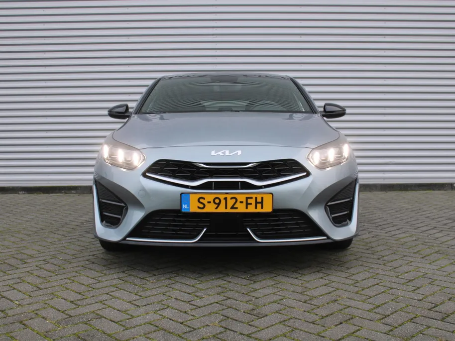 Kia ProCeed 1.5 T-GDi DCT7 GT-Line | BTW Auto | Automaat | Pano | 18” LM | Navi | Camera | Adap. Cruise |