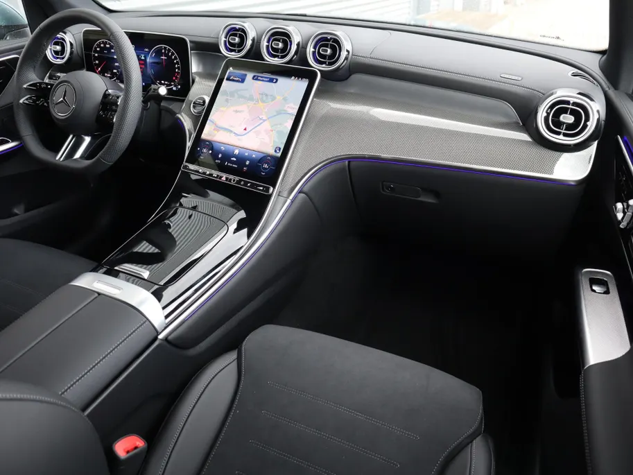 Mercedes-Benz GLC 300e 4MATIC Business Solution AMG