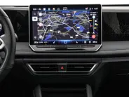 Volkswagen Tiguan 1.5eTSI/150PK R-Line Blackstyle DSG · Panoramadak · Trekhaak · Apple/Android Car Play · Camera · Garantie t/m 30-09-2030 of 100000km.