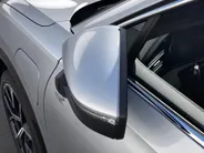 Volkswagen Tiguan 1.5eHybrid 272PK R-Line · Panoramadak · Trekhaak · Camera · Apple/Android Car Play · Garantie t/m 26-06-2030 of 100000km.