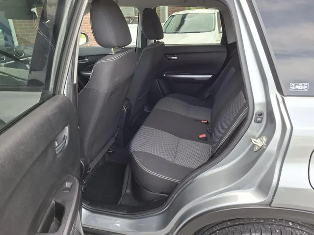 Suzuki Vitara 1.4 Boosterjet Select Smart Hybrid TREKH. | rijklaarprijs !!