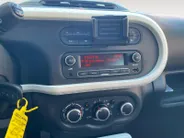 Renault Twingo 1.0 SCe Collection | Dealer onderhouden| Lage Kilometerstand| Airco| Metallic Lak| 4 seizoen banden|