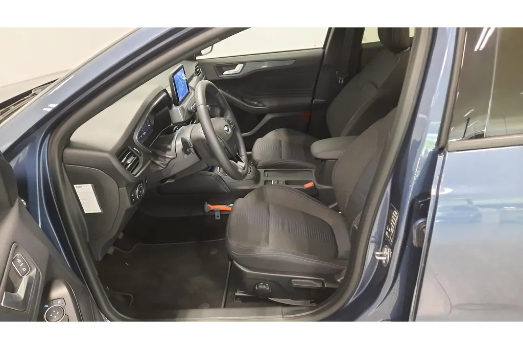 Ford Focus Wagon 1.0 EcoBoost 125PK Hybrid Active X