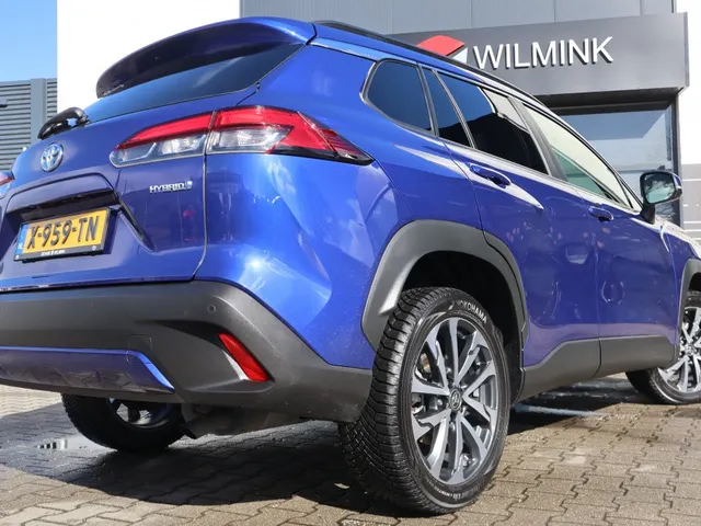 Toyota Corolla Cross Hybrid 140 Style | Blindspot | Stoelverwarming | Parkeersensoren