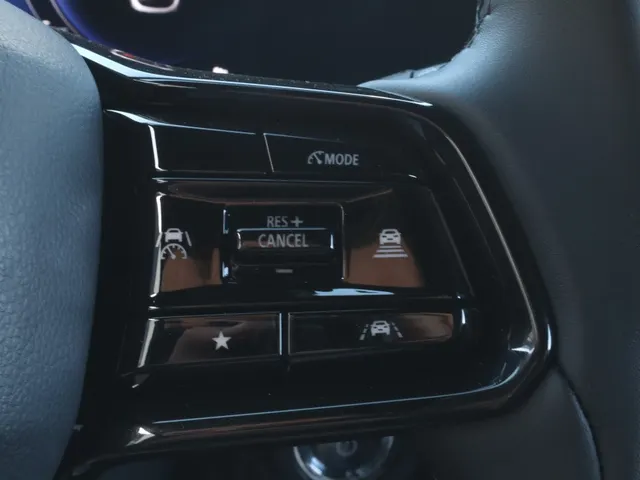 Suzuki e Vitara Select 61 kWh | Stoel/Stuur Verwarming | Apple/Android Auto |