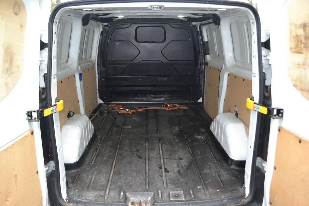 Ford Transit Custom L1H1 270 100PK AMBIENTE|3ZITS|NAVI|EURO5