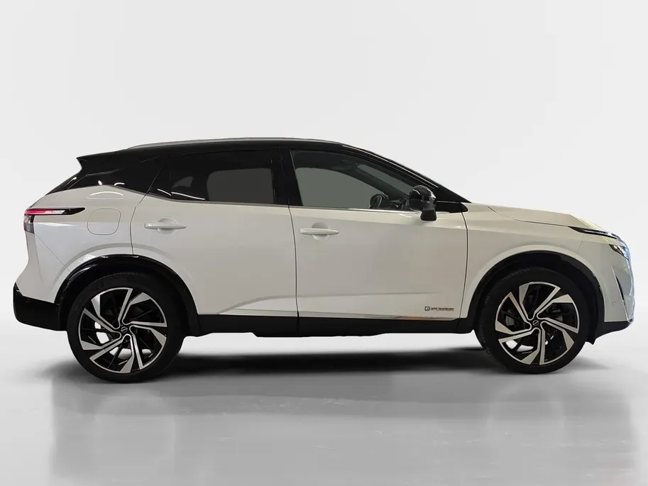 Nissan QASHQAI 1.5 e-Power Tekna Plus | Full option | Two-tone | Elektrische stoelen & achterklep | Head-up display | Massage stoelen