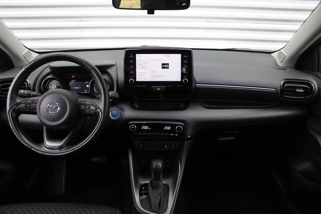 Mazda 2 Hybrid 1.5 Agile | Comfort pakket | Airco | 15' LM | Apple carplay / Android auto |