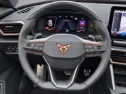 CUPRA Formentor 1.4e-Hybrid 180kW/245PK VZ · Panoramadak · Trekhaak · Camera + Parkeersensoren · Apple/Android Car Play ·