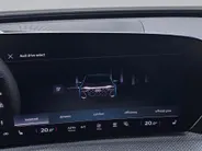 Audi Q5 2.0TFSIe-hybrid 270kW/367PK quattro S Line · Trekhaak · Leder · Camera · Apple/Android Car Play · Drive select · Garantie t/m 25-02-2028