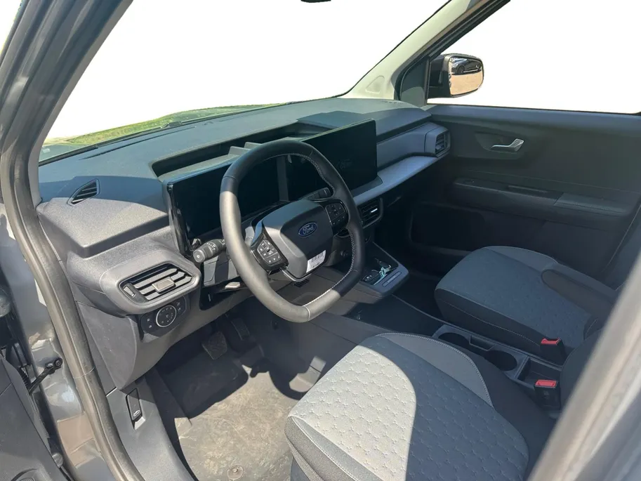 Ford E-Transit Courier Limited 46 kWh | Driver Assistance Pack | Navigatie | Trekhaak | Parkeersensoren | Nieuw te bestellen!