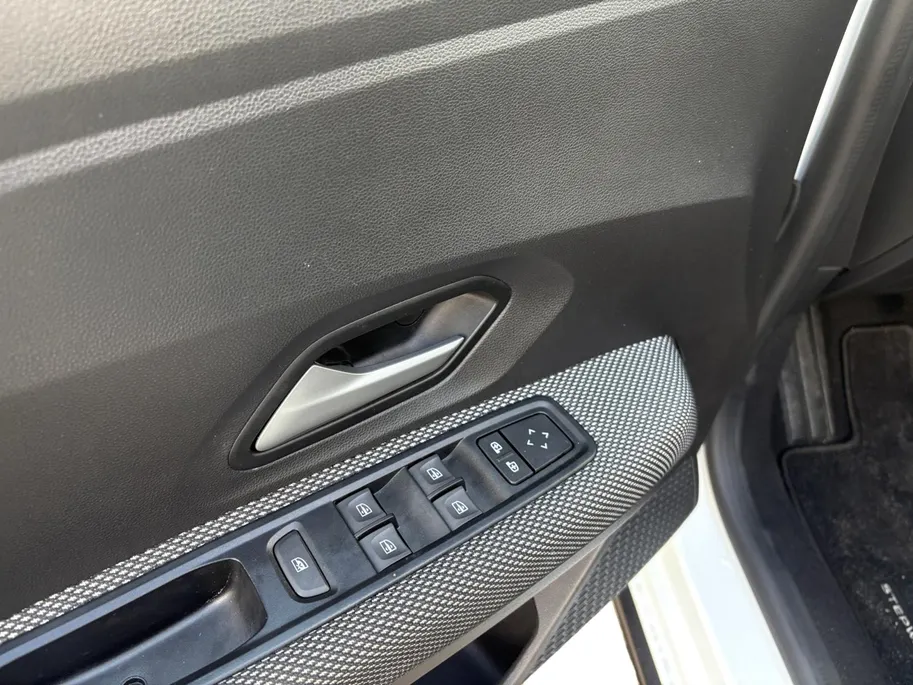 Dacia Sandero Stepway 1.0 TCe 110 Expression | Trekhaak | Dealer onderhouden | Camera | Airco