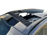 Kia Sportage 1.6 T-GDi Hybrid DynamicPlusLine | Stoel en stuurverwarming | Panorama schuifdak | Elektrisch bedienbare voorstoelen | Navigatie | Dodehoek detectie | Getinte ramen achter |