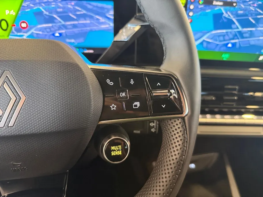 Renault Clio 1.8 Hybrid 160 techno *Automaat*Navi+Camera*Adaptive Cruise*Climate*Draadloos Carplay*Sportieve auto!