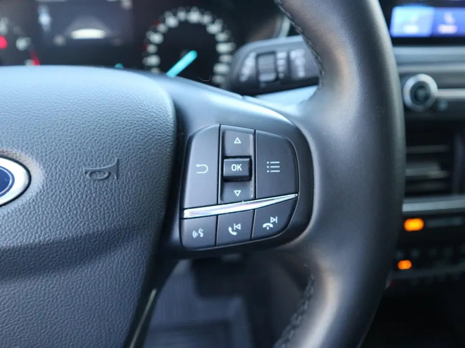 Ford Focus 1.0 EcoBoost Hybrid Active 125 PK | Automaat | Navigatie | Achteruitrijcamera | Winterpack |