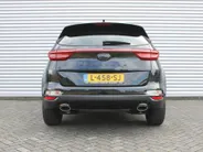 Kia Sportage 1.6 T-GDI Black Edition | Stuur-/stoelverwarming v+a | Schuifdak | Leer | Camera | Elek. achterklep | Cruise | PDC | Navi | 17' LM | Zeer nette auto! |