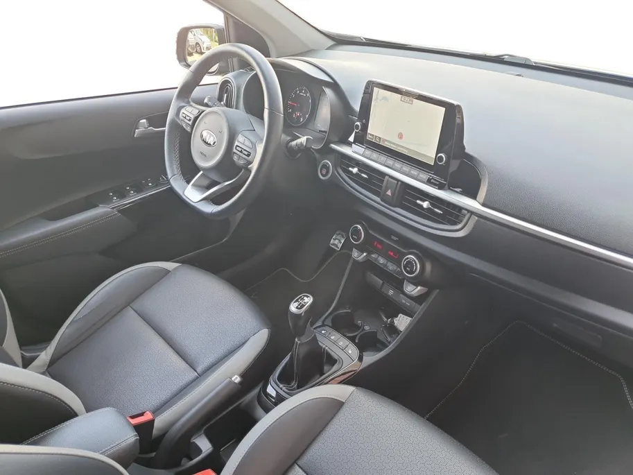 Kia Picanto 1.0T X-Line 5p | Stoel en stuurverwarming | Navigatie | Climate control | Keyless met startknop | Lederen bekleding | Apple Carplay / Android Auto |