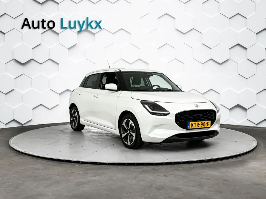 Suzuki Swift 1.2 Style Smart Hybrid Automaat | Navigatie | Apple Carplay/Android Auto | Adaptieve Cruise Control