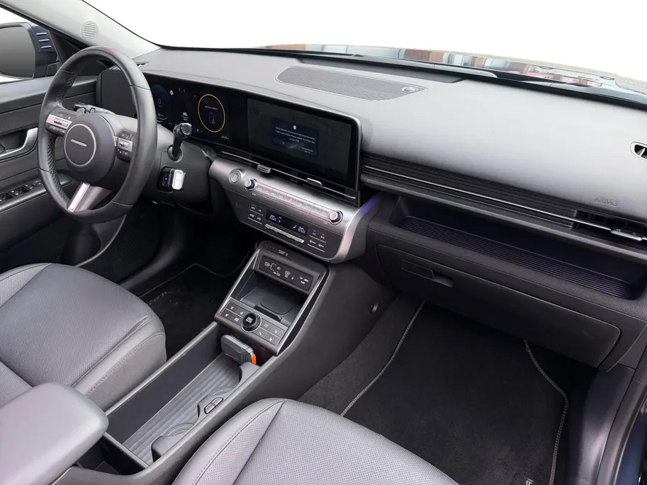 Hyundai Kona 1.6 GDI HEV Premium Sky | Navigatie | Apple Carplay & Android Auto | Schuif-kanteldak | Stoelverwarming & koeling | Lederen bekleding | Bose speakers | Geheugenfunctie stoelen |
