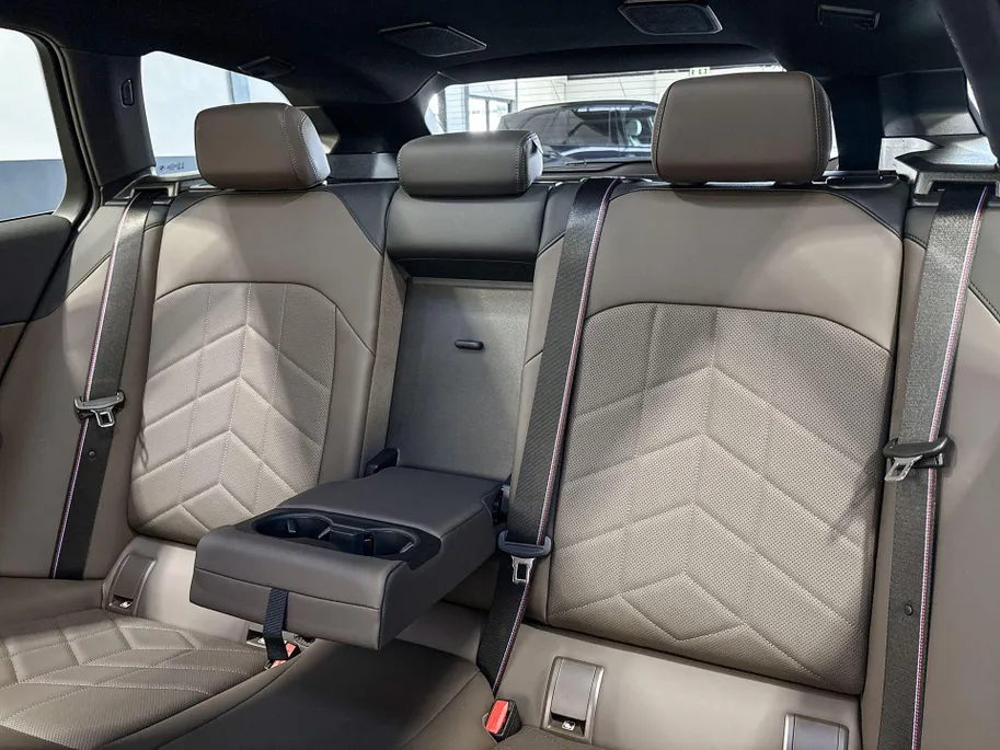 BMW 5 Serie Touring 550e xDrive Innovation Pack M Sportpakket