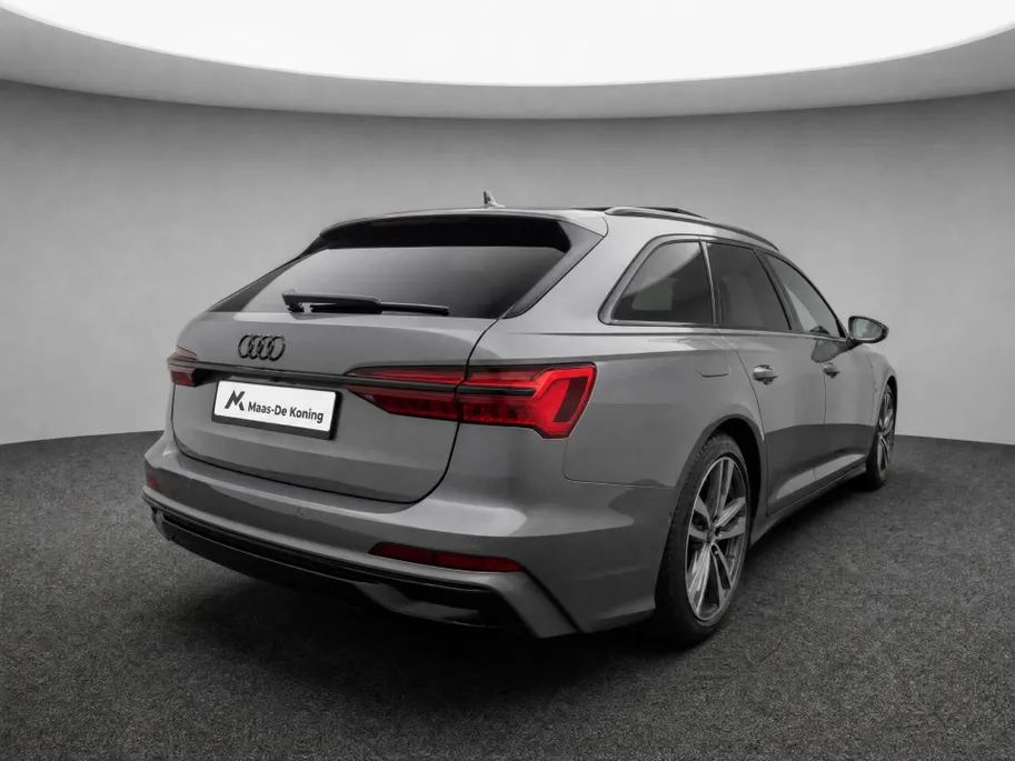 Audi A6 Avant 40 TFSI 204pk S edition Competition · Panoramadak · Apple/Android Car Play · Camera · Elek. stoelverstelling met memory · 19'' Velgen ·  Garantie t/m 15-07-2028 of 100.000km