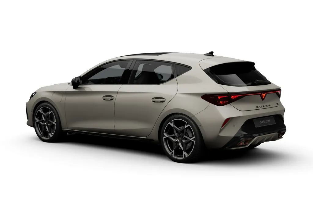 CUPRA Leon VZ Performance | Achteruitrijcamera | Digitaal instrumentenpaneel (Virtual Cockpit) | Draadloze Apple CarPlay™, Android Auto™
