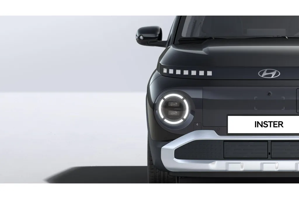 Hyundai Inster 49 kWh / Evolve Sky W&T | 0,99% RENTE MOGELIJK | VAN € 31.760,- VOOR € 29.950,- | Private lease vanaf 339 ,- PM |